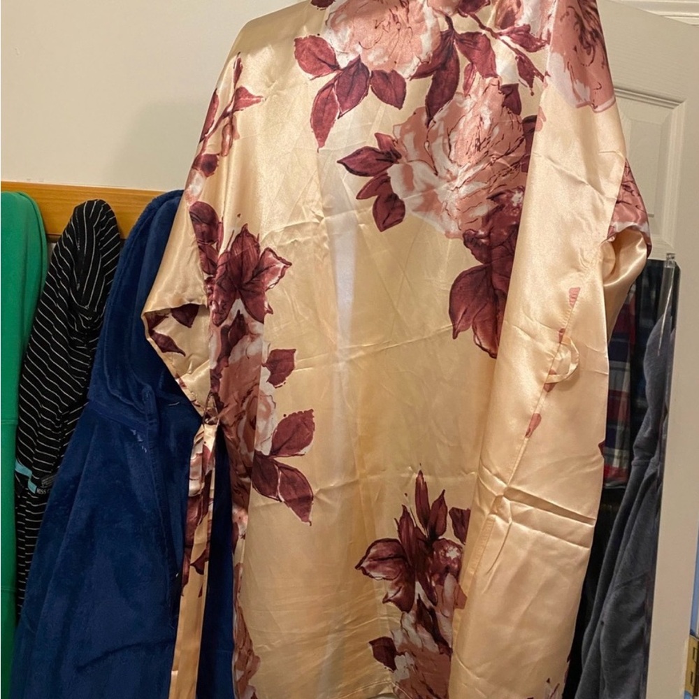 Floral Satin Kimono Robe - Blush with Mauve Roses